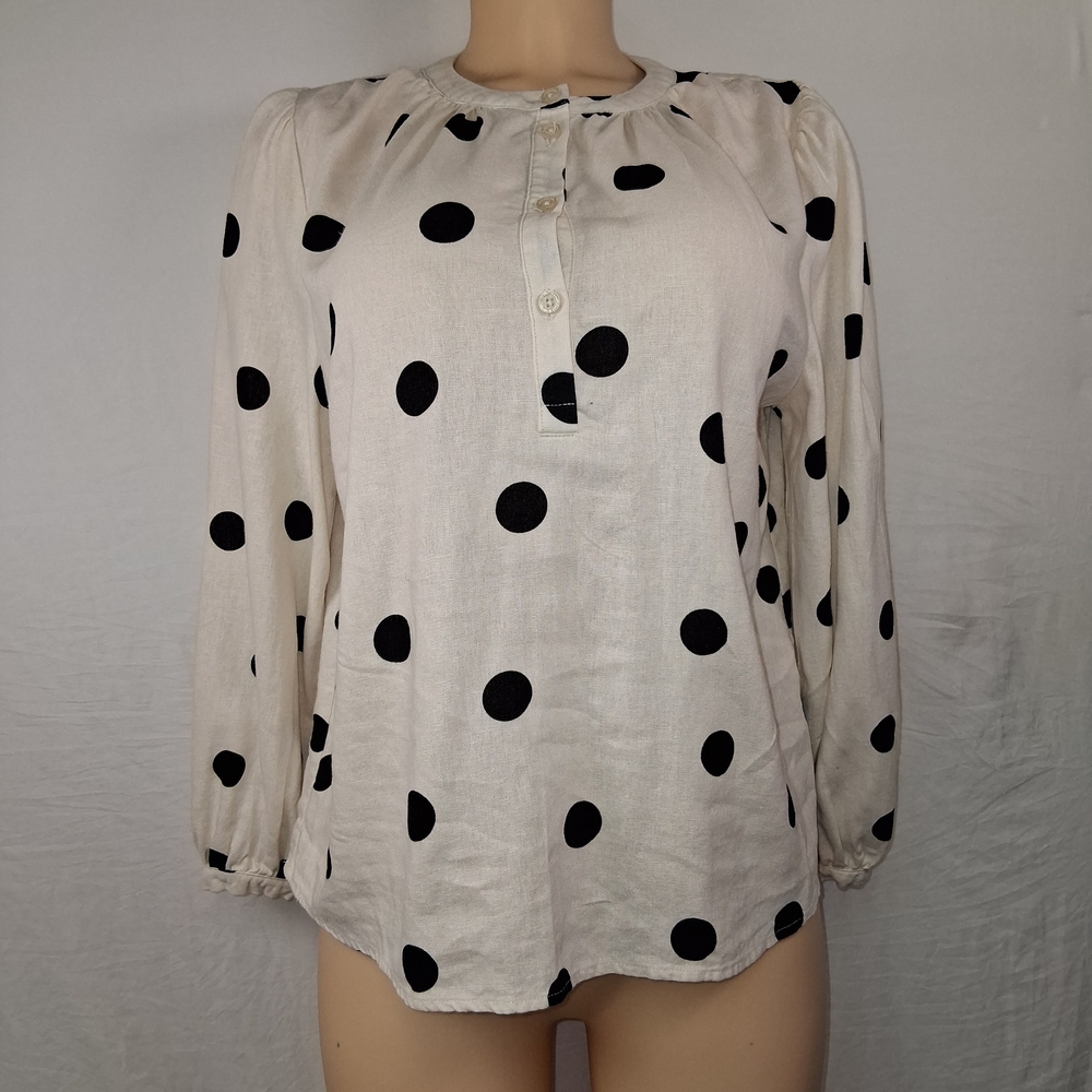 Who What Wear Cream and Black Polka Dot Button-Up Blouse Size S
